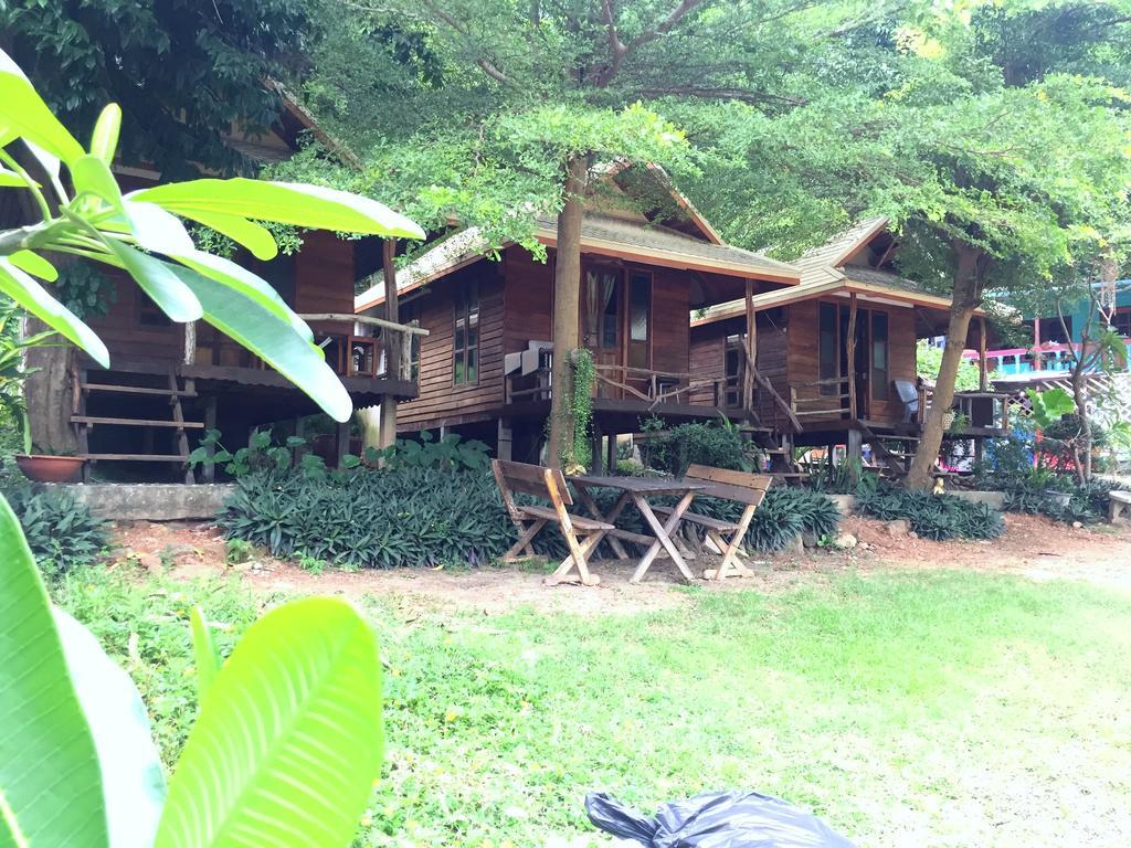 Baan Pha Nin Mung Korn Appartement Rayong Buitenkant foto