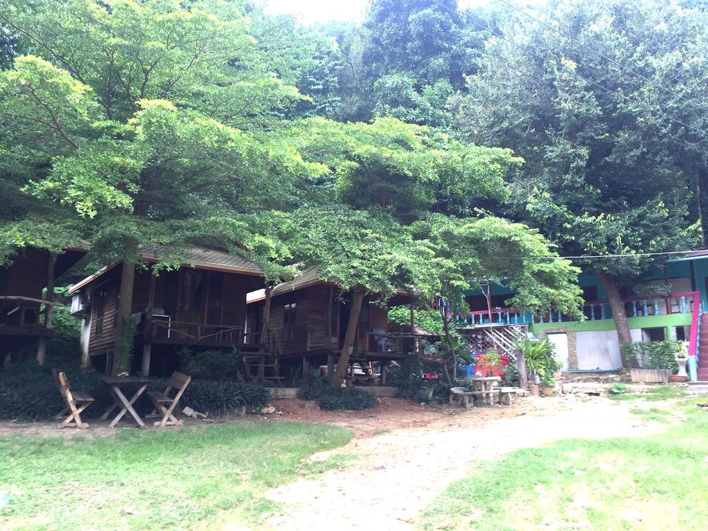 Baan Pha Nin Mung Korn Appartement Rayong Buitenkant foto