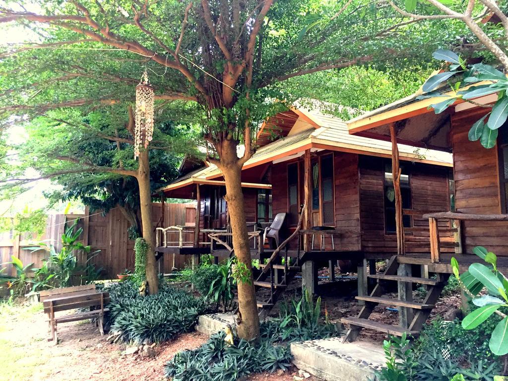 Baan Pha Nin Mung Korn Appartement Rayong Buitenkant foto