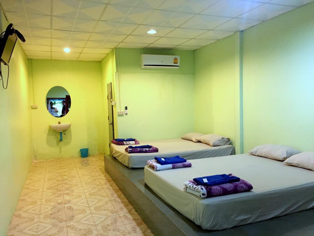Baan Pha Nin Mung Korn Appartement Rayong Buitenkant foto